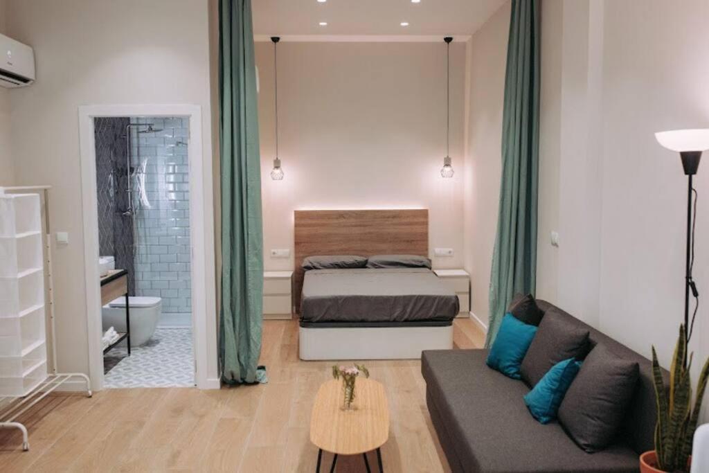 Estelles Apartment Close To Beach Валенсия Екстериор снимка